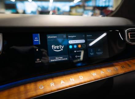 Jeep - Grand Wagoneer