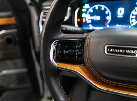 Jeep - Grand Wagoneer