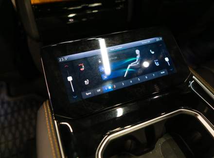 Jeep - Grand Wagoneer