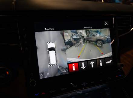 Jeep - Grand Wagoneer