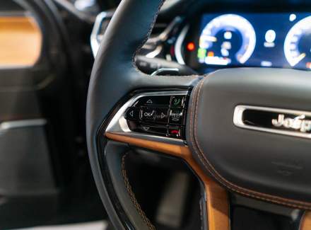 Jeep - Grand Cherokee