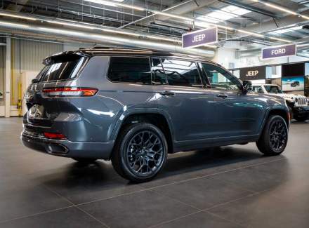 Jeep - Grand Cherokee