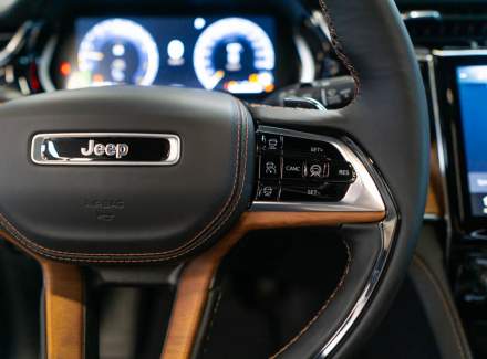 Jeep - Grand Cherokee