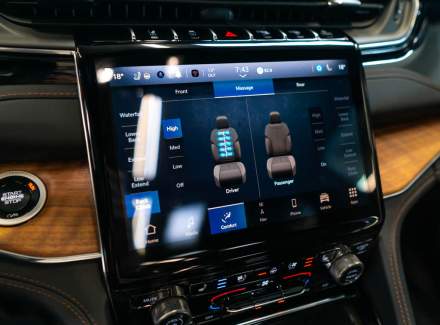 Jeep - Grand Cherokee