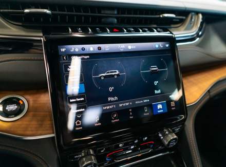 Jeep - Grand Cherokee