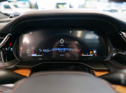 Jeep - Grand Cherokee