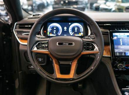 Jeep - Grand Cherokee