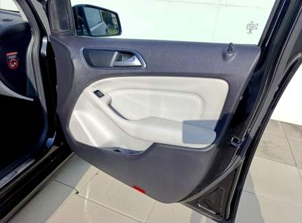 Mercedes-Benz - B-class