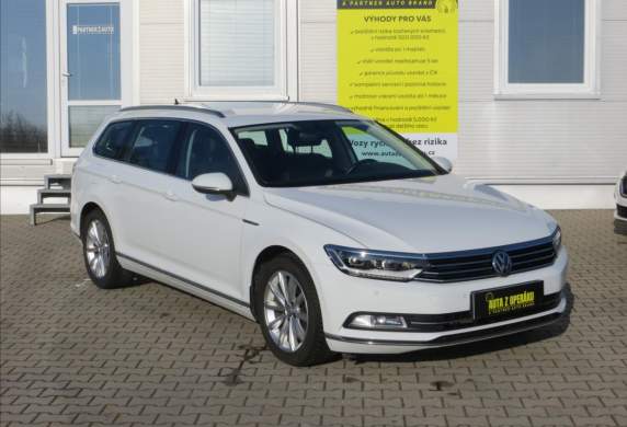 Volkswagen - Passat