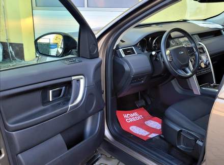 Land Rover - Discovery Sport