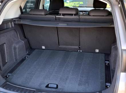 Land Rover - Discovery Sport