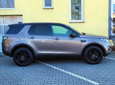 Land Rover - Discovery Sport
