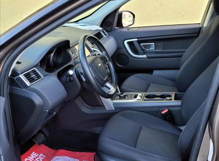 Land Rover - Discovery Sport