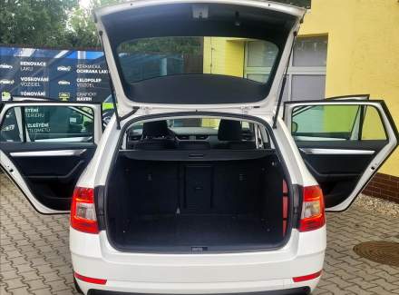 Škoda - Octavia