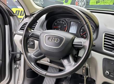 Audi - Q3