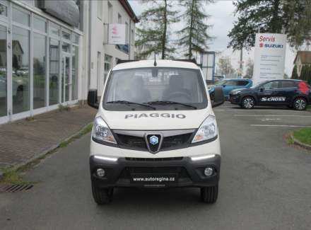 Piaggio - Porter