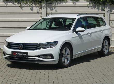 Volkswagen - Passat