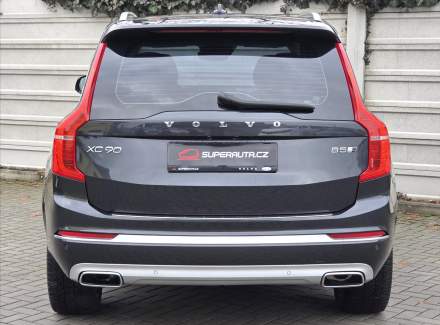 Volvo - XC90