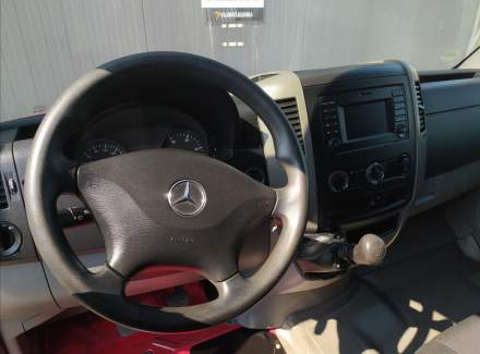 Mercedes-Benz - Sprinter