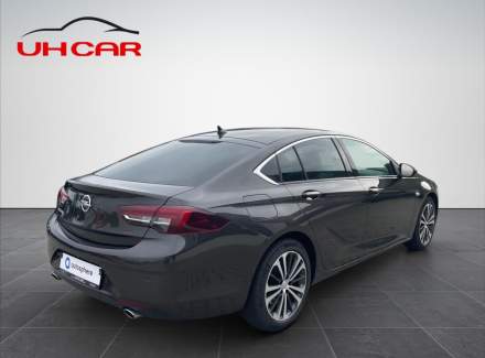 Opel - Insignia