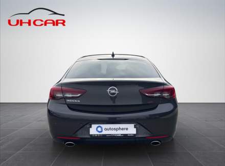 Opel - Insignia
