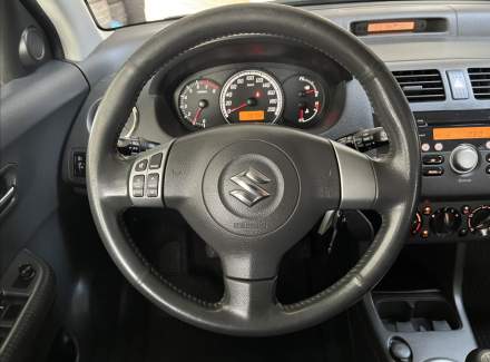 Suzuki - Swift