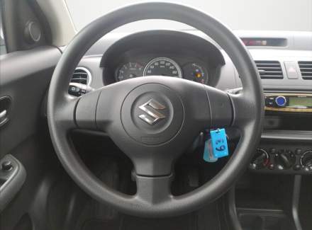 Suzuki - Swift