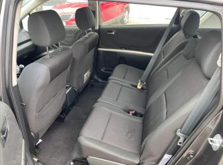 Toyota - Corolla Verso