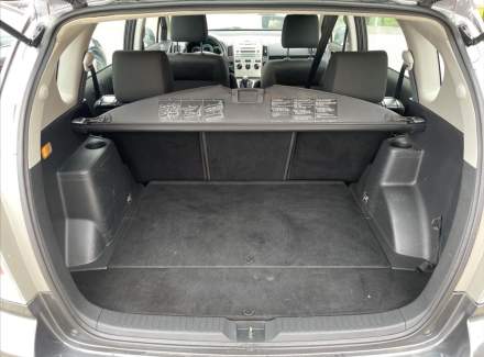 Toyota - Corolla Verso