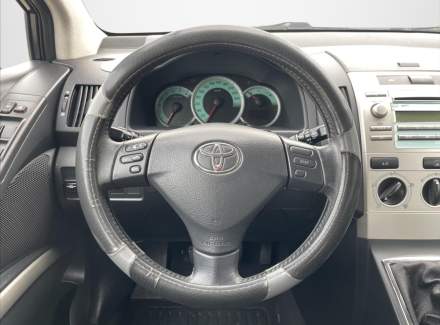 Toyota - Corolla Verso