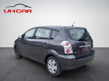 Toyota - Corolla Verso