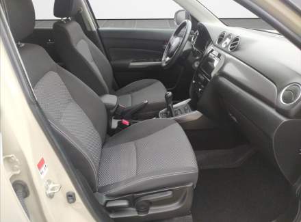 Suzuki - Vitara