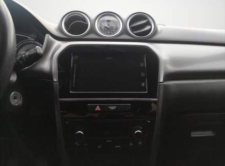 Suzuki - Vitara