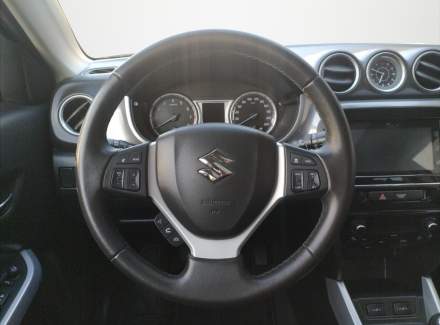 Suzuki - Vitara