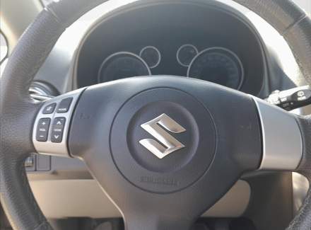 Suzuki - SX4