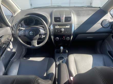 Suzuki - SX4