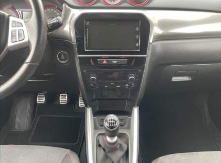 Suzuki - Vitara