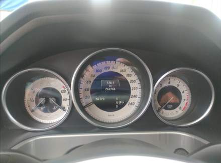 Mercedes-Benz - E-class