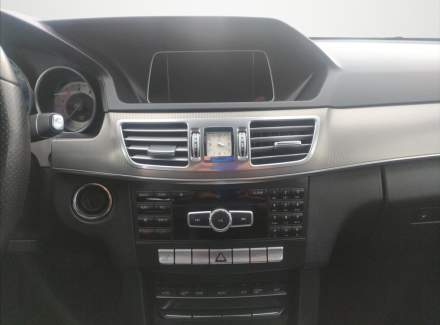 Mercedes-Benz - E-class