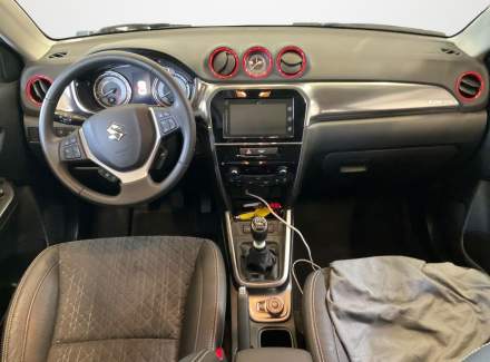 Suzuki - Vitara