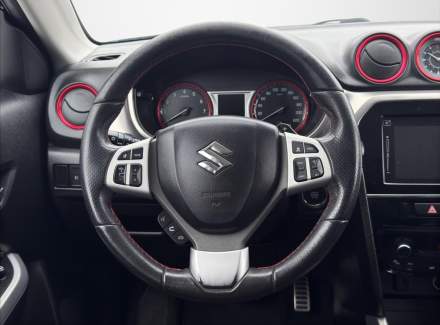 Suzuki - Vitara