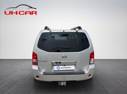 Nissan - Pathfinder