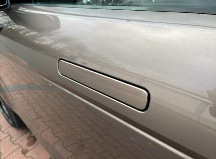 Land Rover - Range Rover Evoque