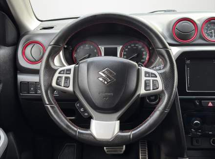 Suzuki - Vitara