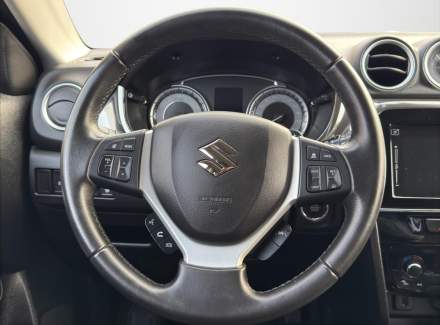 Suzuki - Vitara