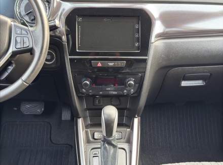 Suzuki - Vitara