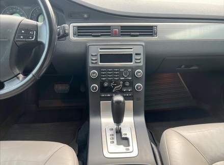 Volvo - V70