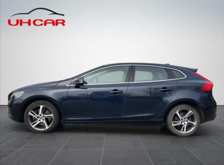Volvo - V40