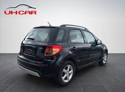 Suzuki - SX4