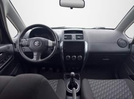 Suzuki - SX4